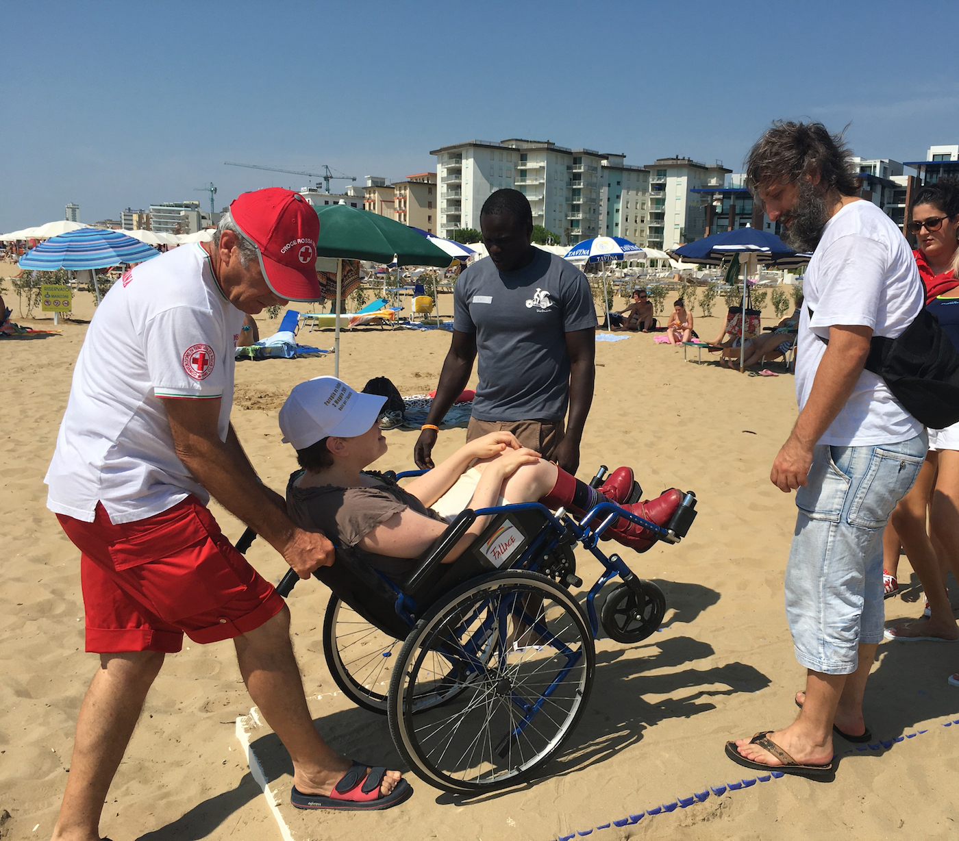 Vacanze Accessibili. CEM Centro di Educazione Motoria. Servizi Riabilitativi. Salute.Croce Rossa Italiana - Comitato Area Metropolitana di Roma Capitale.